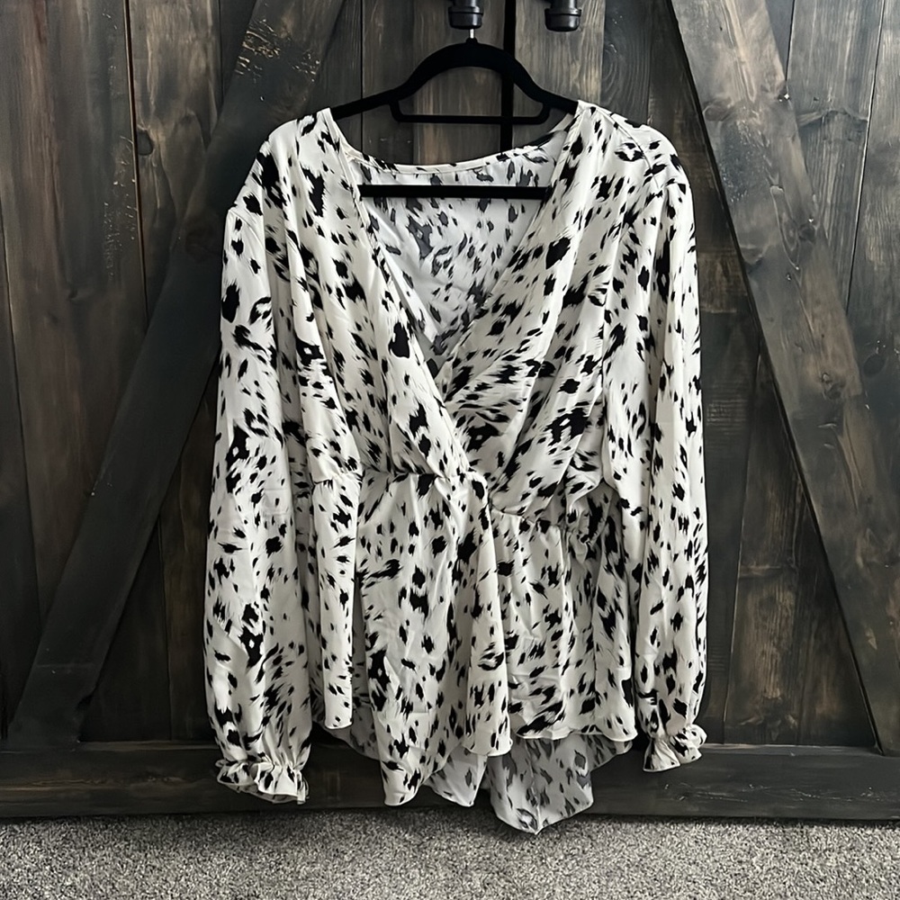 Plus Boho Cream Leopard Print Surplice Peplum Top